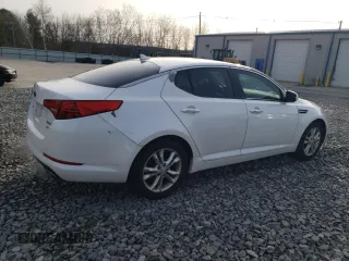 2013 Kia Optima EX with VIN 5XXGN4A71DG229889, listed as a Copart auction lot 51464835 with 147,592 mi miles and Clean Title. Bid and sale history available at carsss.com. Image 3.