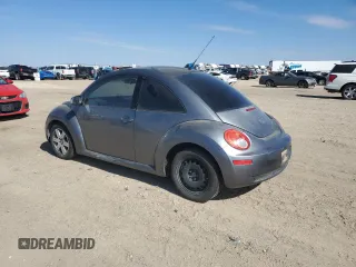 2006 Volkswagen New Beetle Coupe with VIN 3VWPW31C06M418276, listed as a Copart auction lot 46279065 with 183,800 mi miles and Clean Title. Bid and sale history available at carsss.com. Image 2.