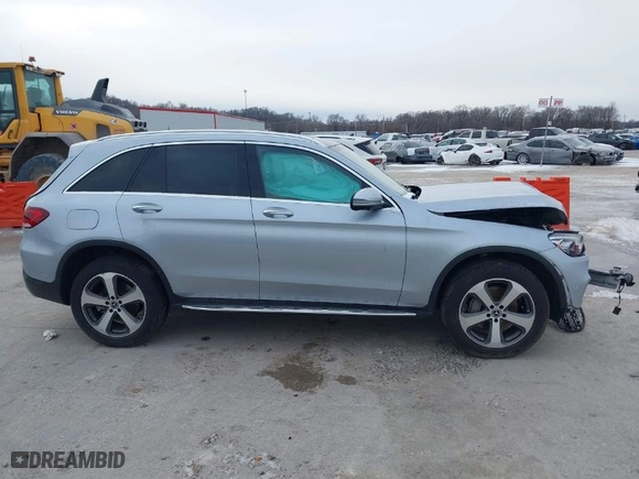 2021 Mercedes-Benz GLC with VIN W1N0G8EBXMF965111, listed as a IAAI auction lot 41597607 with 38,957 mi miles. Bid and sale history available at carsss.com. Image 14.