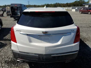 2019 Cadillac XT5 Luxury FWD z VIN 1GYKNCRS6KZ271427, wystawiony jako Copart lot #58873725 z przebiegiem Nie podano mil oraz Szkody całkowita. Historia ofert i sprzedaży dostępna na DreamBid. Obrazek 6.