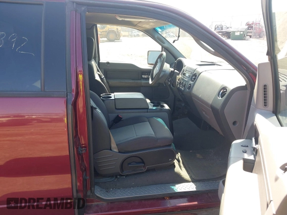 2006 Ford F-150 XL with VIN 1FTPX12V16NB06784, listed as a IAAI auction lot 41749394 with 135,838 mi miles. Bid and sale history available at carsss.com. Image 5.