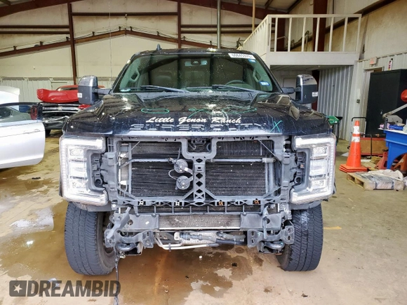 2019 Ford F-250 XL с VIN 1FT7W2BT7KED92688, выставлен на аукционе Copart как лот 60645375 с пробегом 116 234 миль миль и Списание • Salvage title. История ставок и продаж доступна на DreamBid. Изображение 5.