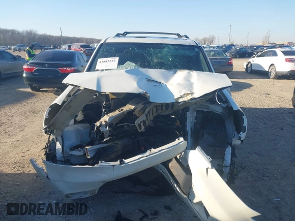 2014 Honda Pilot Touring with VIN 5FNYF4H96EB027336, listed as a IAAI auction lot 41882333 with 202,426 mi miles and . Bid and sale history available at carsss.com. Image 13.
