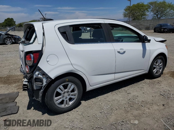 2016 Chevrolet Sonic LT z VIN 1G1JC6SHXG4175711, wystawiony jako Copart lot #55358605 z przebiegiem 59 422 mil mil oraz Szkoda całkowita • Salvage title. Historia ofert i sprzedaży dostępna na DreamBid. Obrazek 3.