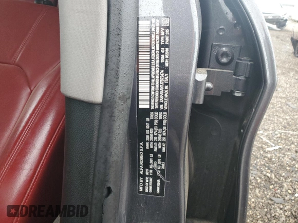 2018 Alfa Romeo Stelvio z VIN ZASFAKAN7J7B72474, wystawiony jako Copart lot #58086545 z przebiegiem Nie podano mil oraz Czysty tytuł • Clean title. Historia ofert i sprzedaży dostępna na DreamBid. Obrazek 13.