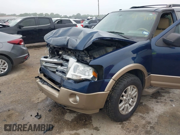 2013 Ford Expedition XLT with VIN 1FMJU1H51DEF27015, listed as a IAAI auction lot 42421404 with 147,671 mi miles and . Bid and sale history available at DreamBid. Image 6.