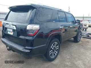 2016 Toyota 4Runner Limited with VIN JTEBU5JR8G5386084, listed as a IAAI auction lot 42017386 with 86,272 mi miles and . Bid and sale history available at DreamBid. Image 4.