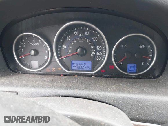 2009 Hyundai Veracruz GLS with VIN KM8NU73C69U082858, listed as a IAAI auction lot 41816245 with 139,042 mi miles and . Bid and sale history available at DreamBid. Image 7.