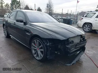 2016 Jaguar XF S with VIN SAJBG4BV0GCY04264, listed as a IAAI auction lot 41576250 with NaN miles. Bid and sale history available at carsss.com. Image 1.
