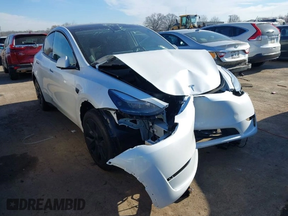 2025 Tesla Model Y Long Range with VIN 7SAYGDED9SA342374, listed as a IAAI auction lot 41663085 with 4,115 mi miles and . Bid and sale history available at DreamBid. Image 1.