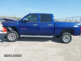 2013 Chevrolet Silverado 1500 LT with VIN 3GCPKSE74DG373909, listed as a IAAI auction lot 41844261 with 108,991 mi miles. Bid and sale history available at carsss.com. Image 15.