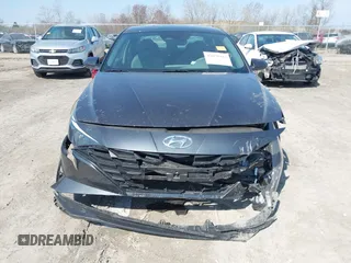2022 Hyundai Elantra SEL with VIN 5NPLM4AGXNH065808, listed as a IAAI auction lot 42070044 with 16,370 mi miles and . Bid and sale history available at DreamBid. Image 13.