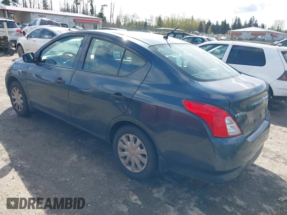 2016 Nissan Versa S Plus with VIN 3N1CN7AP2GL913006, listed as a IAAI auction lot 41989696 with 260,168 mi miles. Bid and sale history available at carsss.com. Image 3.
