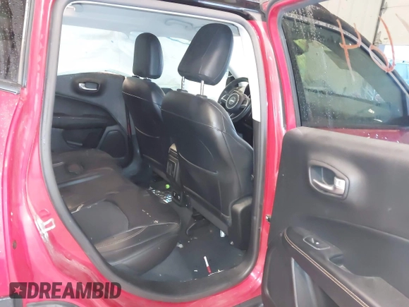 2018 Jeep Compass Limited with VIN 3C4NJDCB4JT113302, listed as a IAAI auction lot 41481864 with 202,510 mi miles and . Bid and sale history available at carsss.com. Image 8.