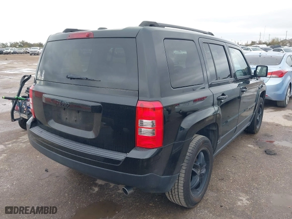 2014 Jeep Patriot Sport with VIN 1C4NJPBA5ED769871, listed as a IAAI auction lot 41146384 with 63,356 mi miles. Bid and sale history available at carsss.com. Image 4.