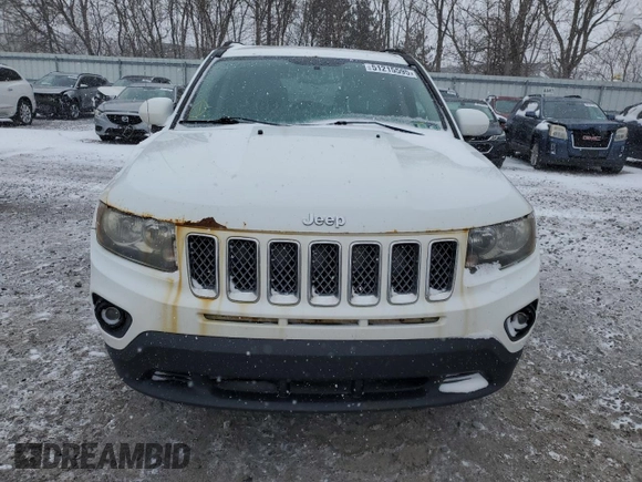 2016 Jeep Compass Latitude with VIN 1C4NJDEB0GD587940, listed as a Copart auction lot 51215595 with 190,386 mi miles and Clean Title. Bid and sale history available at carsss.com. Image 5.