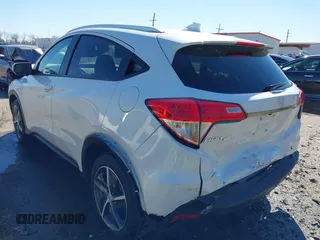 2021 Honda HR-V EX-L with VIN 3CZRU5H70MM715805, listed as a IAAI auction lot 41792689 with 13,695 mi miles. Bid and sale history available at carsss.com. Image 3.