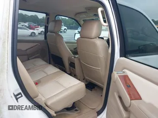 2007 Ford Explorer Eddie Bauer z VIN 1FMEU74EX7UB39530, wystawiony jako IAAI lot #42336162 z przebiegiem 191 848 mil mil oraz . Historia ofert i sprzedaży dostępna na DreamBid. Obrazek 8.