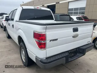 2012 Ford F-150 XL z VIN 1FTFW1CF1CKD71000, wystawiony jako IAAI lot #42317680 z przebiegiem 91 396 mil mil oraz . Historia ofert i sprzedaży dostępna na DreamBid. Obrazek 1.