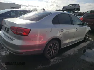 2015 Volkswagen Jetta SE z VIN 3VWD07AJ5FM209898, wystawiony jako Copart lot #49032185 z przebiegiem 173 697 mil mil oraz Szkoda całkowita • Salvage title. Historia ofert i sprzedaży dostępna na DreamBid. Obrazek 3.
