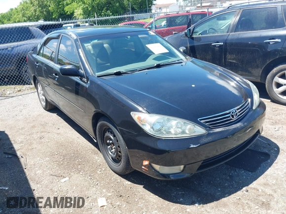 2005 Toyota Camry LE with VIN 4T1BF30K85U085126, listed as a IAAI auction lot 42192443 with 189,196 mi miles and . Bid and sale history available at DreamBid. Image 1.