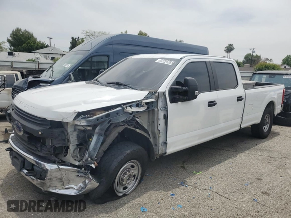 2017 Ford F-250 XL with VIN 1FT7W2A66HEC03159, listed as a Copart auction lot 56840865 with 227,502 mi miles and Clean title. Bid and sale history available at DreamBid. Image 1.