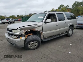 2004 Chevrolet Suburban Z71 with VIN 3GNFK16T04G200719, listed as a Copart auction lot 72781484 with 199,208 mi miles and Salvage Title. Bid and sale history available at carsss.com. Image 1.