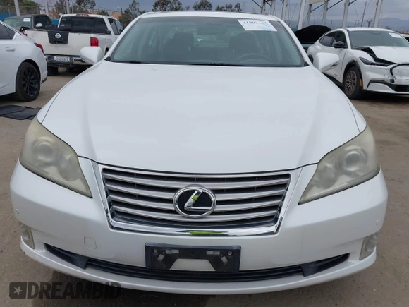 2012 Lexus ES with VIN JTHBK1EG5C2509247, listed as a IAAI auction lot 41808453 with 61,591 mi miles. Bid and sale history available at carsss.com. Image 12.
