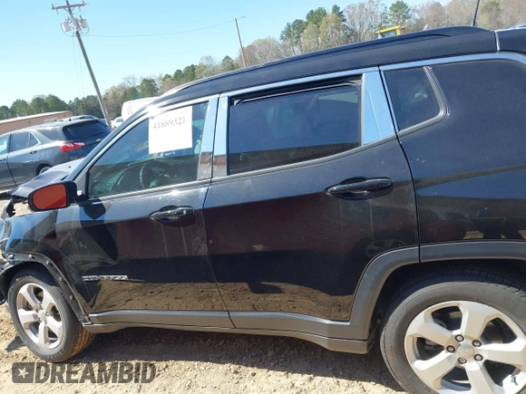 2021 Jeep Compass Latitude with VIN 3C4NJCBB4MT532251, listed as a IAAI auction lot 41889321 with 52,295 mi miles and . Bid and sale history available at DreamBid. Image 14.