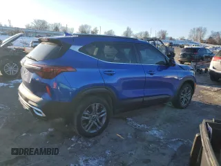 2021 Kia Seltos S with VIN KNDEU2AA5M7044084, listed as a Copart auction lot 88674365 with 34,174 mi miles and Salvage Title. Bid and sale history available at DreamBid. Image 3.
