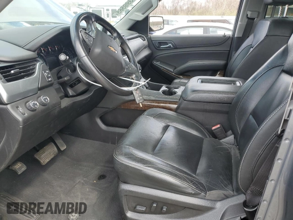 2019 Chevrolet Suburban LT z VIN 1GNSKHKC8KR306927, wystawiony jako Copart lot #52399565 z przebiegiem 121 966 mil mil oraz Szkoda całkowita • Salvage title. Historia ofert i sprzedaży dostępna na DreamBid. Obrazek 7.