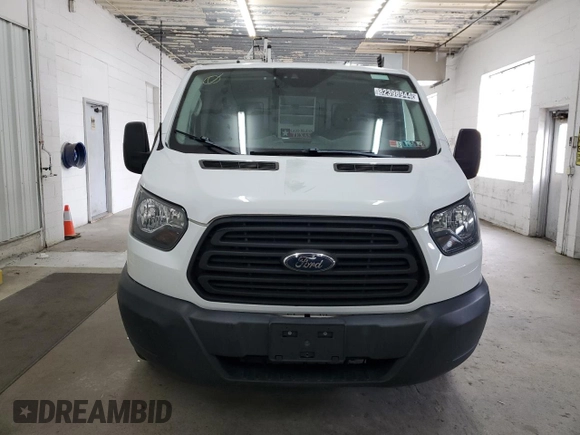 2018 Ford Transit z VIN 1FTYE1YM6JKB51903, wystawiony jako Copart lot #82398944 z przebiegiem 94 321 mil mil oraz Czysty tytuł • Clean title. Historia ofert i sprzedaży dostępna na DreamBid. Obrazek 5.