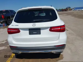 2018 Mercedes-Benz GLC 300 with VIN WDC0G4JB9JV056407, listed as a IAAI auction lot 41965217 with 77,228 mi miles and . Bid and sale history available at DreamBid. Image 17.