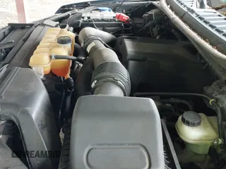2018 Ford F-150 XL с VIN 1FTEW1EG8JKC06740, выставлен на аукционе IAAI как лот 42210779 с пробегом 168 244 миль миль и . История ставок и продаж доступна на DreamBid. Изображение 19.