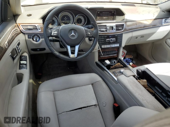 2014 Mercedes-Benz E 350 Sport with VIN WDDHF5KB4EA827763, listed as a Copart auction lot 53169035 with 182,945 mi miles and Clean Title. Bid and sale history available at DreamBid. Image 8.