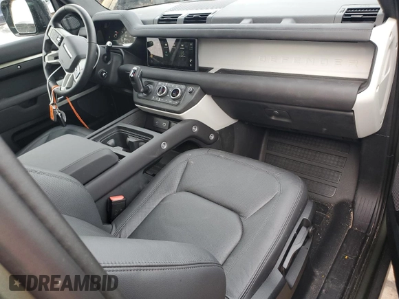 2024 Land Rover Defender S with VIN SALEJ6EX7R2284796, listed as a Copart auction lot 80064294 with 14,855 mi miles and Clean title. Bid and sale history available at DreamBid. Image 8.