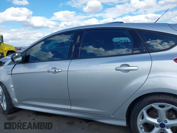 2014 Ford Focus ST with VIN 1FADP3L92EL349942, listed as a IAAI auction lot 41742097 with 141,540 mi miles and . Bid and sale history available at carsss.com. Image 14.