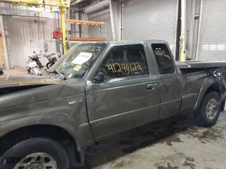 2005 Mazda B-Series 2WD Truck with VIN 4F4YR46U35PM04233, listed as a IAAI auction lot 41299122 with 80,691 mi miles. Bid and sale history available at carsss.com. Image 12.