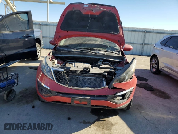 2014 Kia Sportage LX with VIN KNDPB3AC7E7635038, listed as a Copart auction lot 84241724 with 178,937 mi miles and Salvage Title. Bid and sale history available at carsss.com. Image 5.