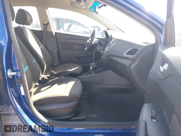 2019 Hyundai Accent SE with VIN 3KPC24A34KE059814, listed as a IAAI auction lot 41733815 with 101,242 mi miles. Bid and sale history available at carsss.com. Image 5.