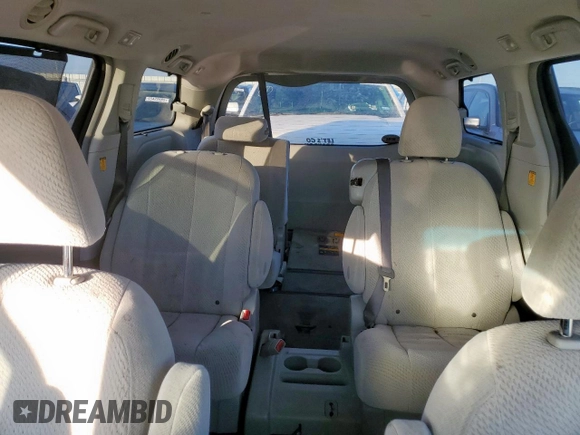 2012 Toyota Sienna LE AAS с VIN 5TDKK3DC7CS183942, выставлен на аукционе Copart как лот 57597305 с пробегом 245 971 миль миль и Списание • Salvage title. История ставок и продаж доступна на DreamBid. Изображение 10.