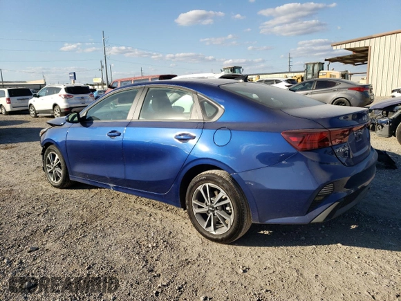 2024 Kia Forte LXS with VIN 3KPF24AD1RE819438, listed as a Copart auction lot 77982924 with 5,584 mi miles and Salvage Title. Bid and sale history available at carsss.com. Image 2.