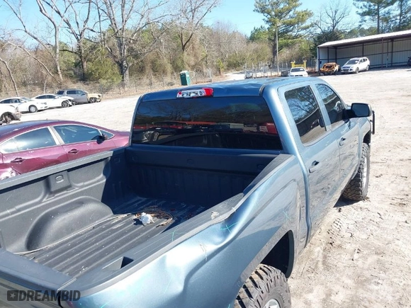 2014 Chevrolet Silverado 1500 LT with VIN 3GCPCREC2EG160302, listed as a IAAI auction lot 41504265 with 143,076 mi miles. Bid and sale history available at carsss.com. Image 6.