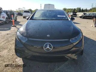2022 Mercedes-Benz EQS with VIN W1KCG2DB0NA004525, listed as a Copart auction lot 71846334 with 42,793 mi miles and Salvage Title. Bid and sale history available at carsss.com. Image 5.