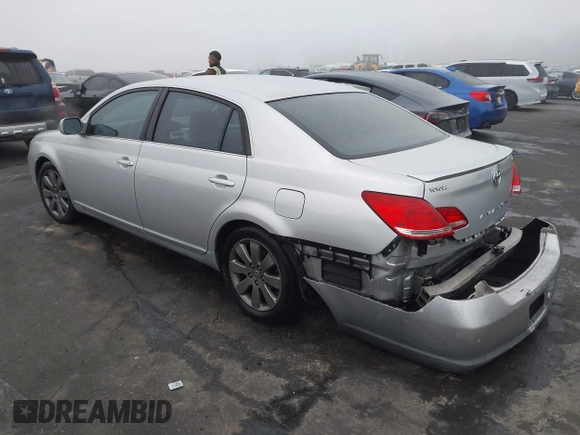 2007 Toyota Avalon XL with VIN 4T1BK36B17U226740, listed as a IAAI auction lot 41191802 with 173,314 mi miles and . Bid and sale history available at DreamBid. Image 3.