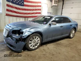 2011 Chrysler 300 C z VIN 2C3CK6CT2BH612252, wystawiony jako Copart lot #89260735 z przebiegiem 99 444 mil mil oraz Szkoda całkowita • Salvage title. Historia ofert i sprzedaży dostępna na DreamBid. Obrazek 1.