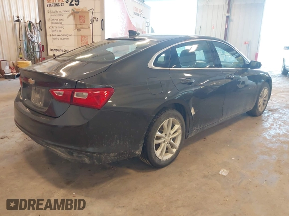 2018 Chevrolet Malibu LT z VIN 1G1ZD5ST5JF223948, wystawiony jako IAAI lot #42248560 z przebiegiem 75 643 mil mil oraz . Historia ofert i sprzedaży dostępna na DreamBid. Obrazek 4.