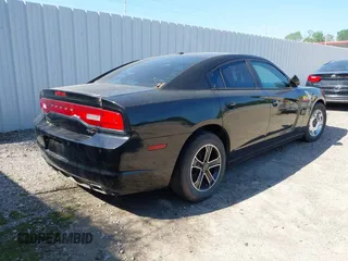 2012 Dodge Charger RT with VIN 2C3CDXCT3CH102803, listed as a IAAI auction lot 41977182 with 128,445 mi miles and . Bid and sale history available at DreamBid. Image 4.