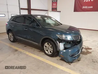 2016 Lincoln MKX Premiere z VIN 2LMTJ8JR7GBL40163, wystawiony jako IAAI lot #42231884 z przebiegiem 143 870 mil mil oraz . Historia ofert i sprzedaży dostępna na DreamBid. Obrazek 1.