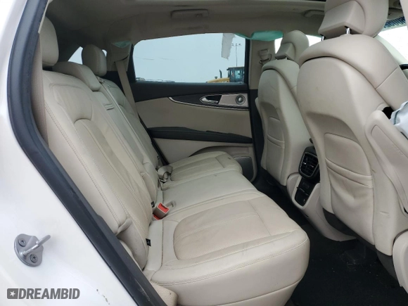 2019 Lincoln Nautilus Reserve with VIN 2LMPJ8LP2KBL66885, listed as a Copart auction lot 36005273 with 53,745 mi miles. Bid and sale history available at carsss.com. Image 10.